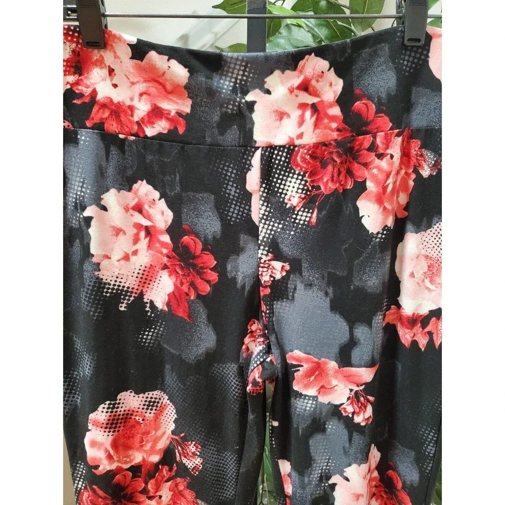 No Boundaries Women's Black Floral Polyester Mid Rise Pull On Trouser Pant 3XL - Picture 2 of 9